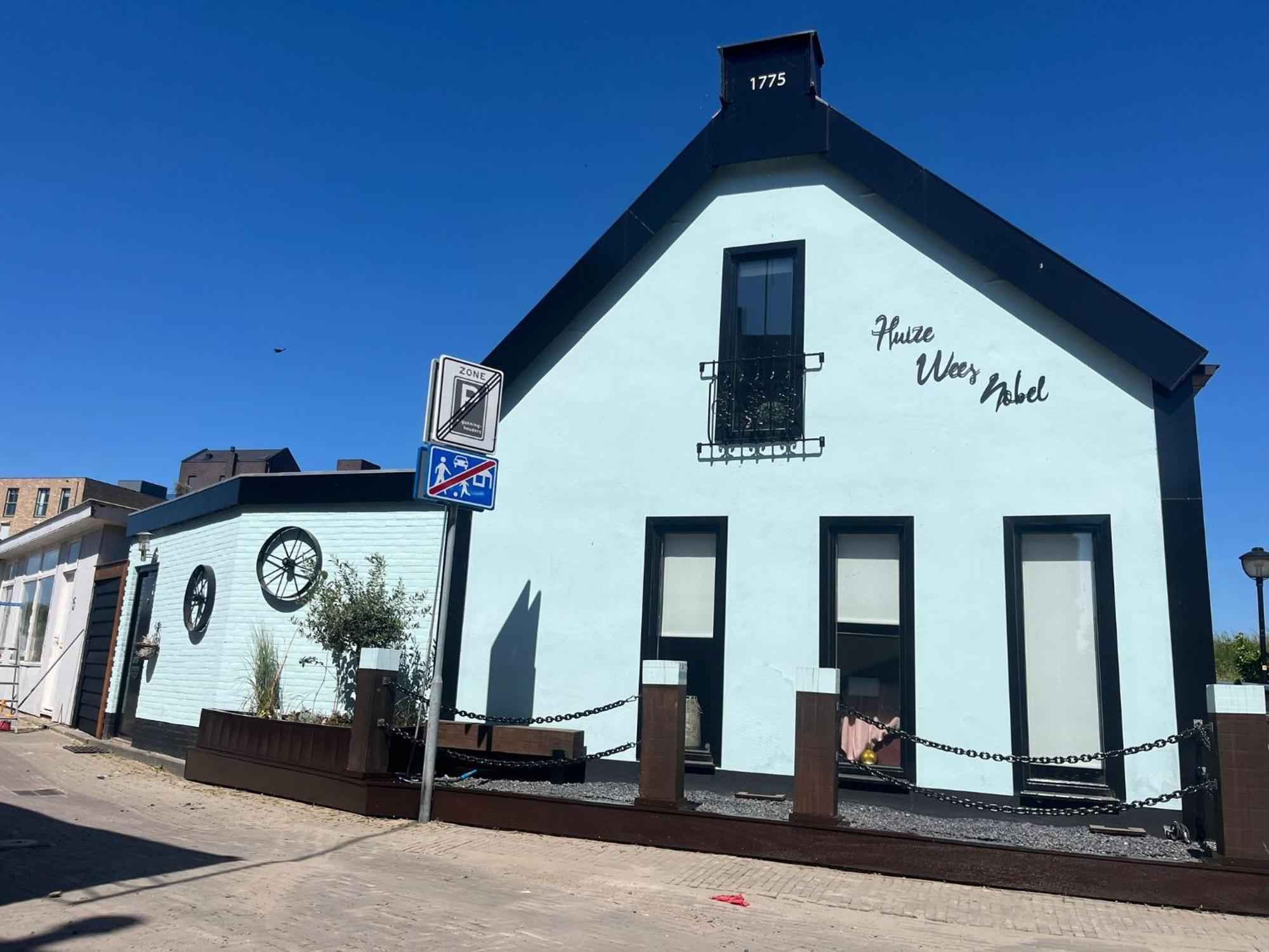 Huize Wees Nobel Acomodação com café da manhã Oud-Beijerland Exterior foto